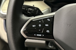 musta Volkswagen ID. Buzz 2023 kuva 21.