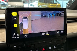 musta Volkswagen ID. Buzz 2023 kuva 27.