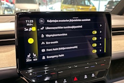 musta Volkswagen ID. Buzz 2023 kuva 30.