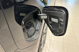 musta Volkswagen ID. Buzz 2023 kuva 40.