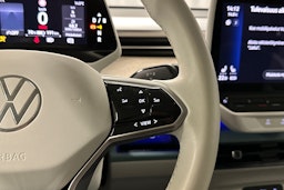 vihreä Volkswagen ID. Buzz 2023 kuva 15.
