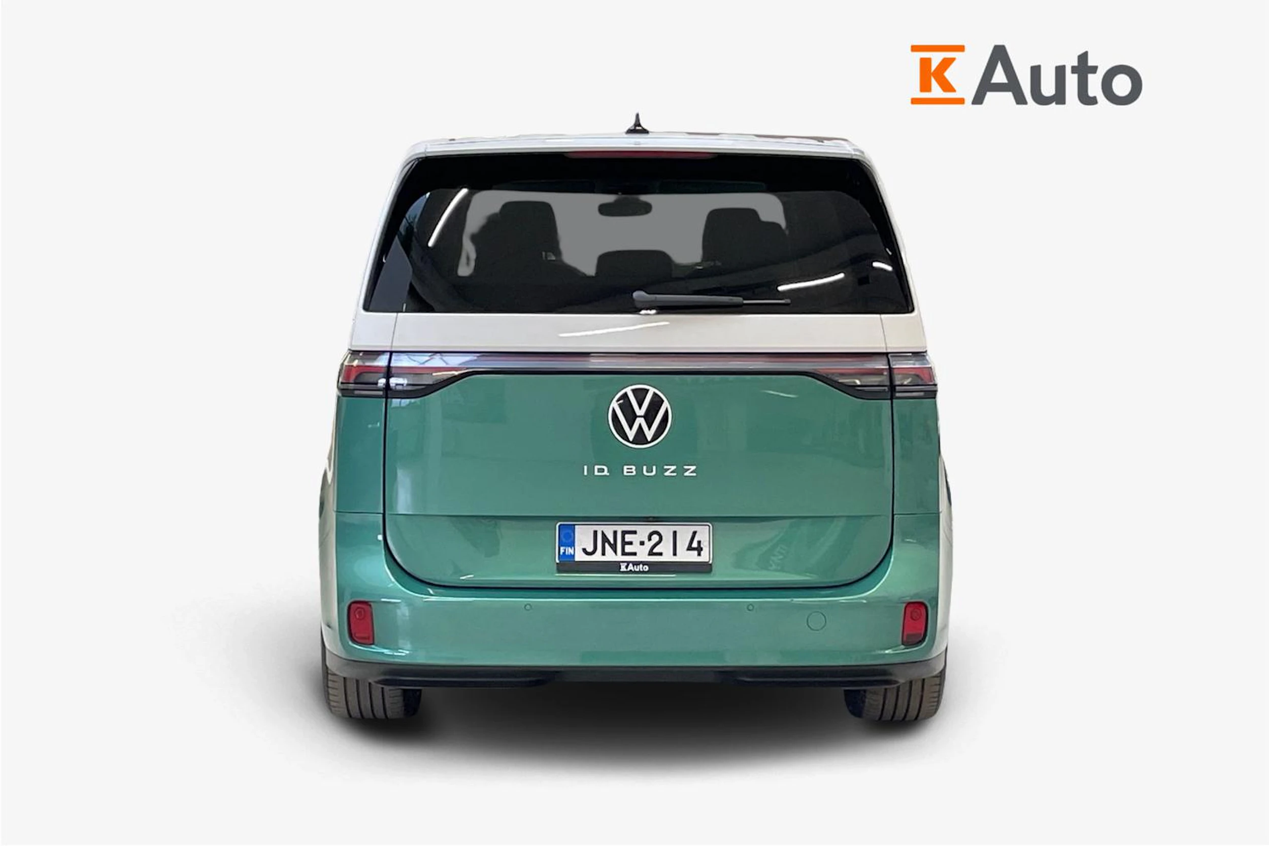 valkoinen Volkswagen ID. Buzz 2024 kuva 4.