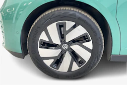 valkoinen Volkswagen ID. Buzz 2024 kuva 12.