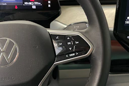 valkoinen Volkswagen ID. Buzz 2024 kuva 22.