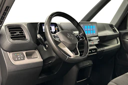 met. vihreä Volkswagen ID. Buzz Cargo 2024 kuva 6.