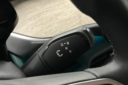 valkoinen Volkswagen ID. Buzz 2023 kuva 19.