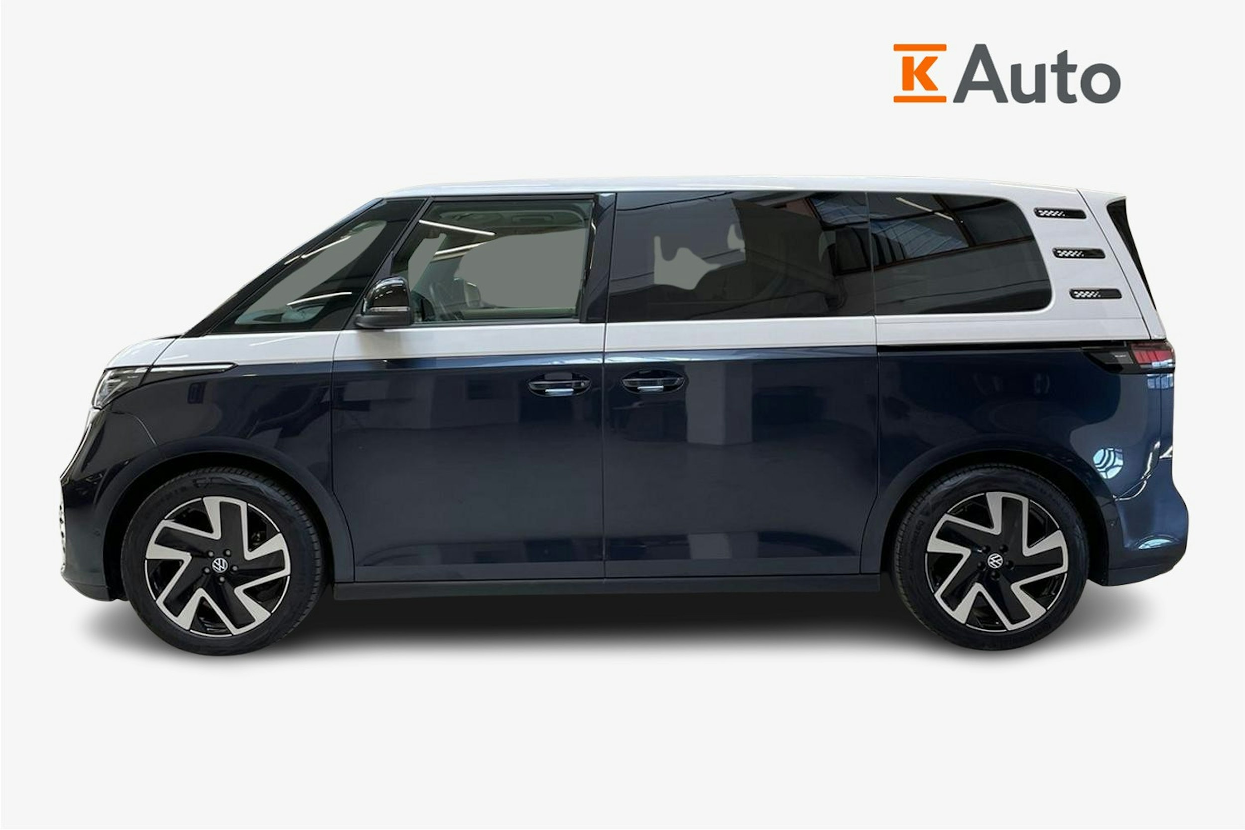 valkoinen Volkswagen ID. Buzz 2023 kuva 5.