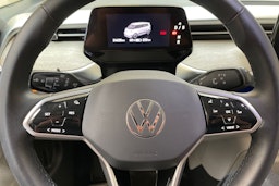 valkoinen Volkswagen ID. Buzz 2023 kuva 13.