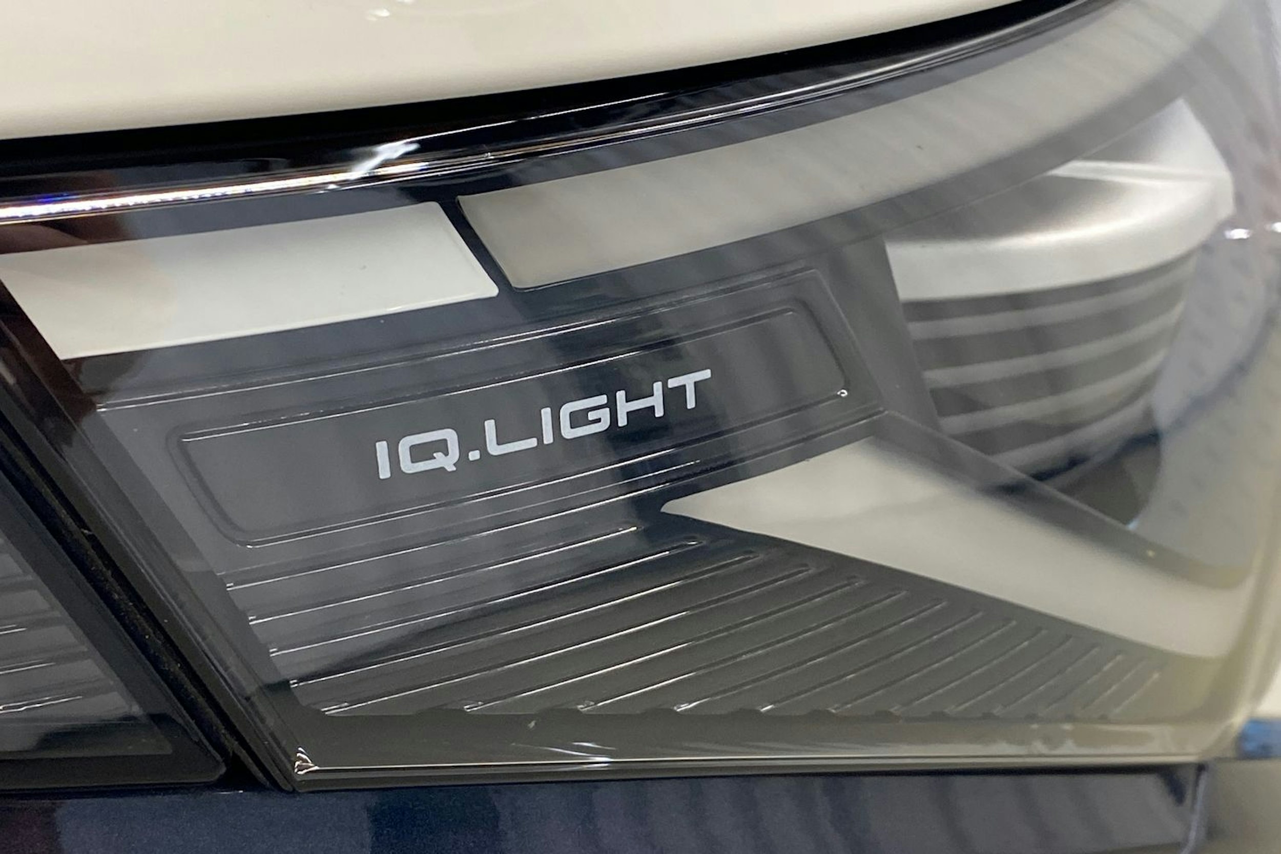sininen Volkswagen ID. Buzz 2023 kuva 29.