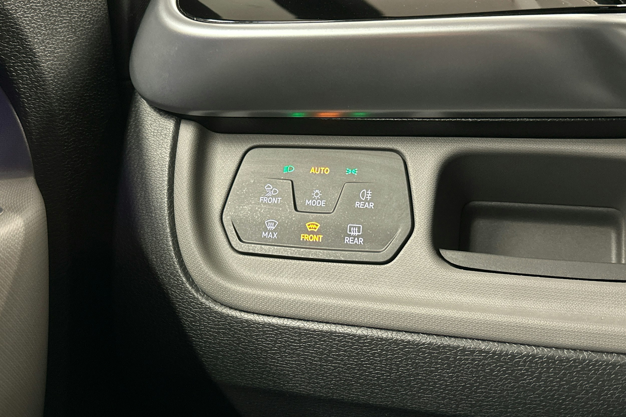 hopea Volkswagen ID. Buzz 2023 kuva 12.