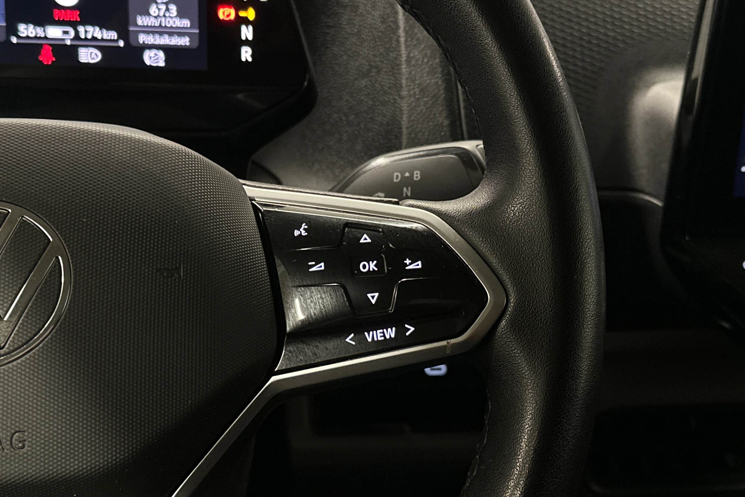 keltainen Volkswagen ID. Buzz Cargo 2023 kuva 11.