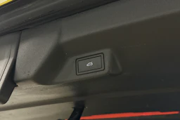 keltainen Volkswagen ID. Buzz Cargo 2023 kuva 20.