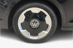 Musta Volkswagen ID. Buzz 2023 kuva 11.