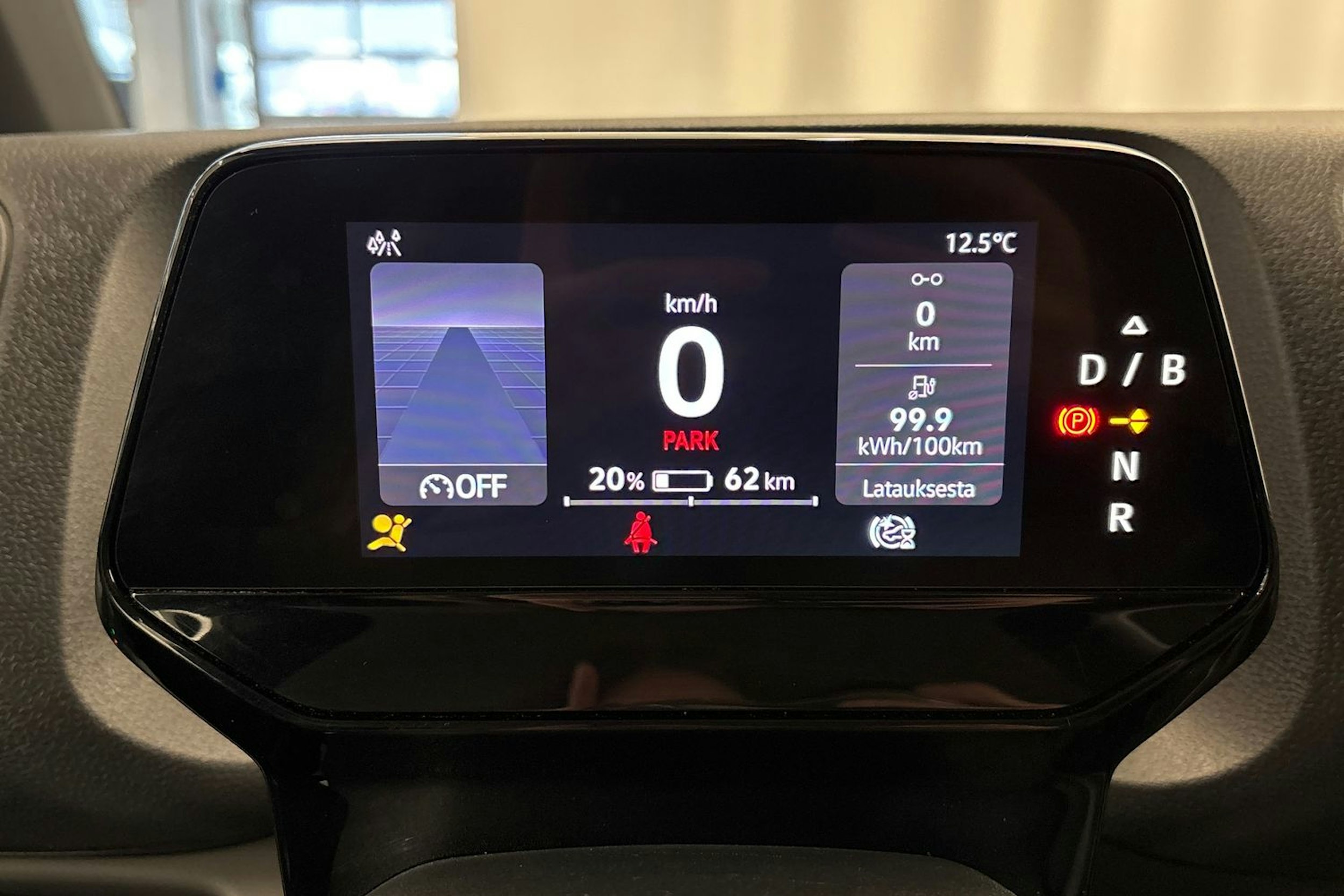 sininen Volkswagen ID. Buzz 2023 kuva 17.