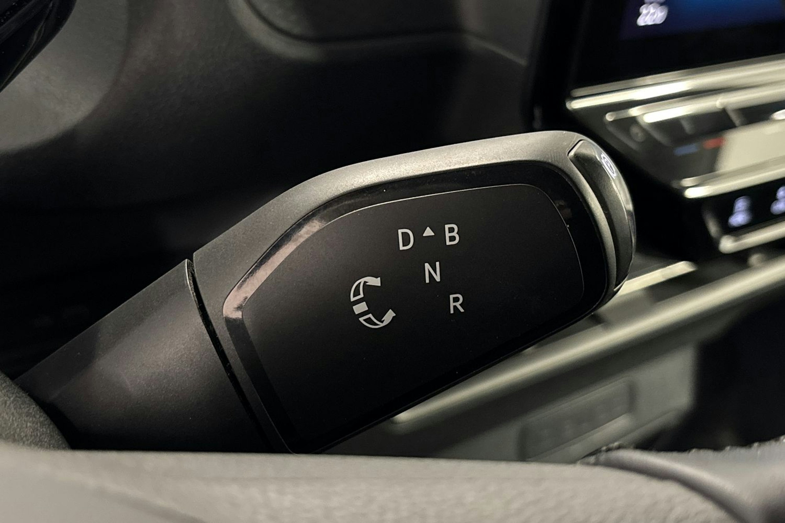 sininen Volkswagen ID. Buzz 2023 kuva 23.