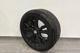 sininen Volkswagen ID. Buzz Cargo 2023 kuva 13.