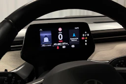 valkoinen Volkswagen ID. Buzz 2023 kuva 13.