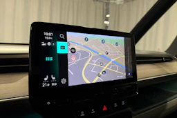 valkoinen Volkswagen ID. Buzz 2023 kuva 14.