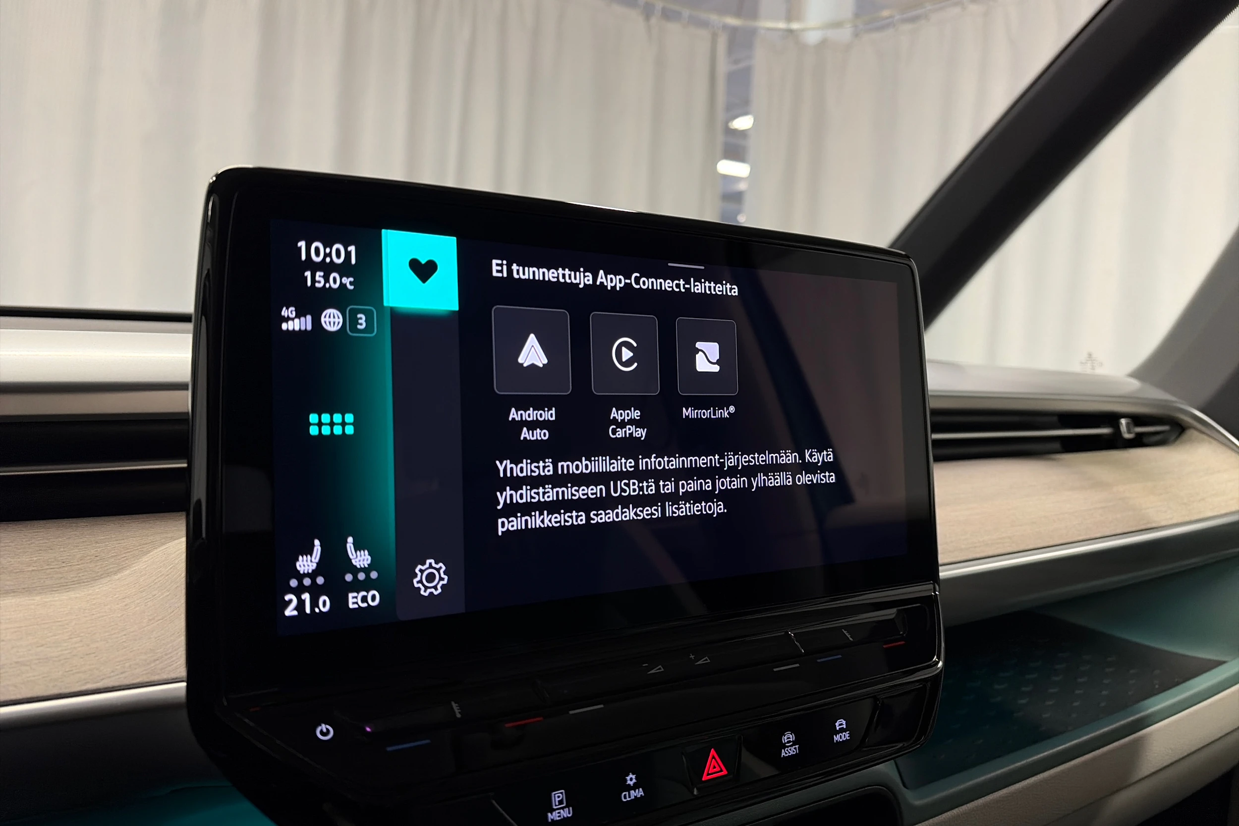valkoinen Volkswagen ID. Buzz 2023 kuva 16.