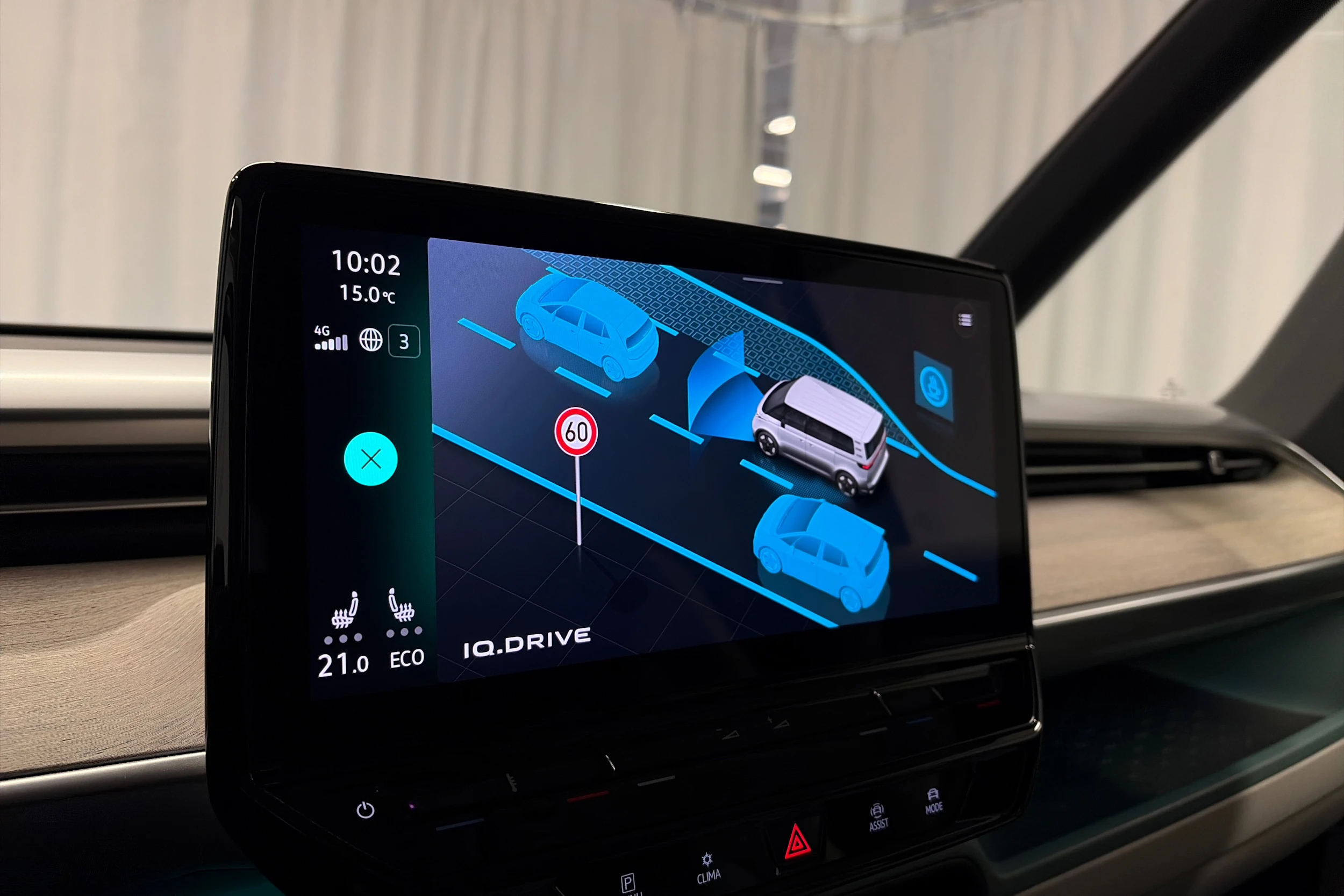 valkoinen Volkswagen ID. Buzz 2023 kuva 19.
