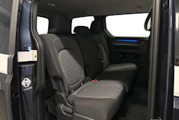 valkoinen Volkswagen ID. Buzz 2023 kuva 8.