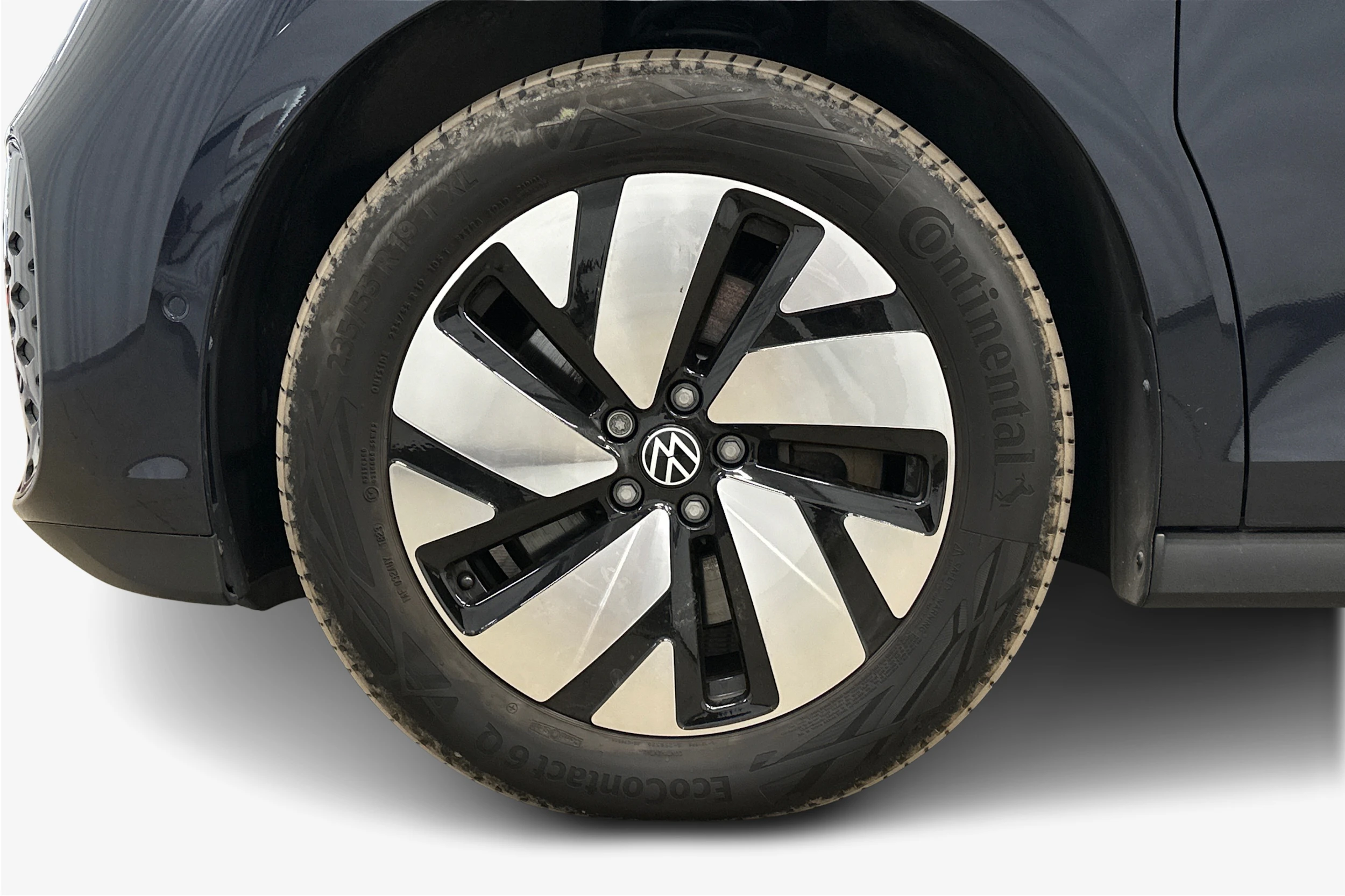valkoinen Volkswagen ID. Buzz 2023 kuva 9.