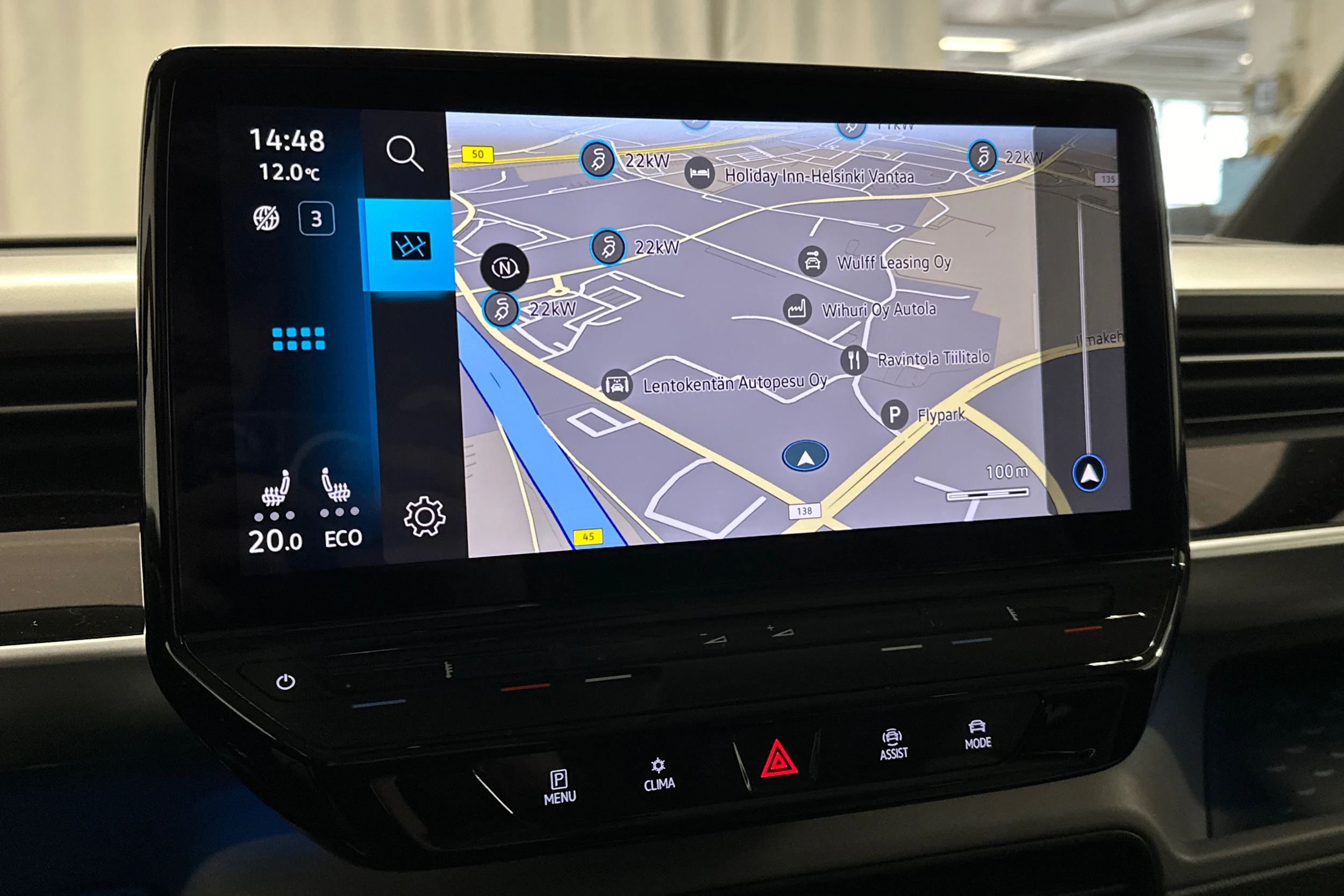 valkoinen Volkswagen ID. Buzz 2023 kuva 20.