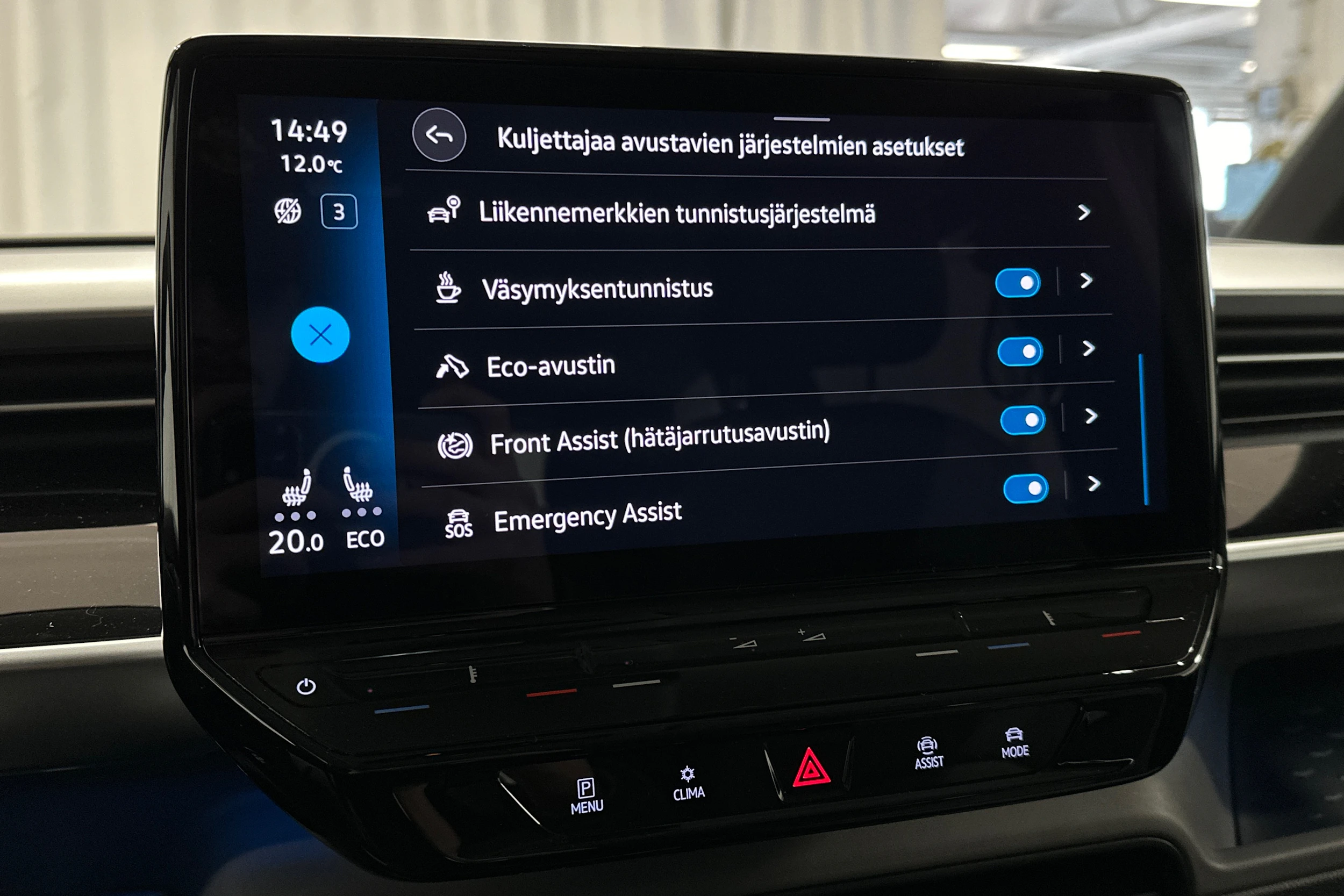 valkoinen Volkswagen ID. Buzz 2023 kuva 25.