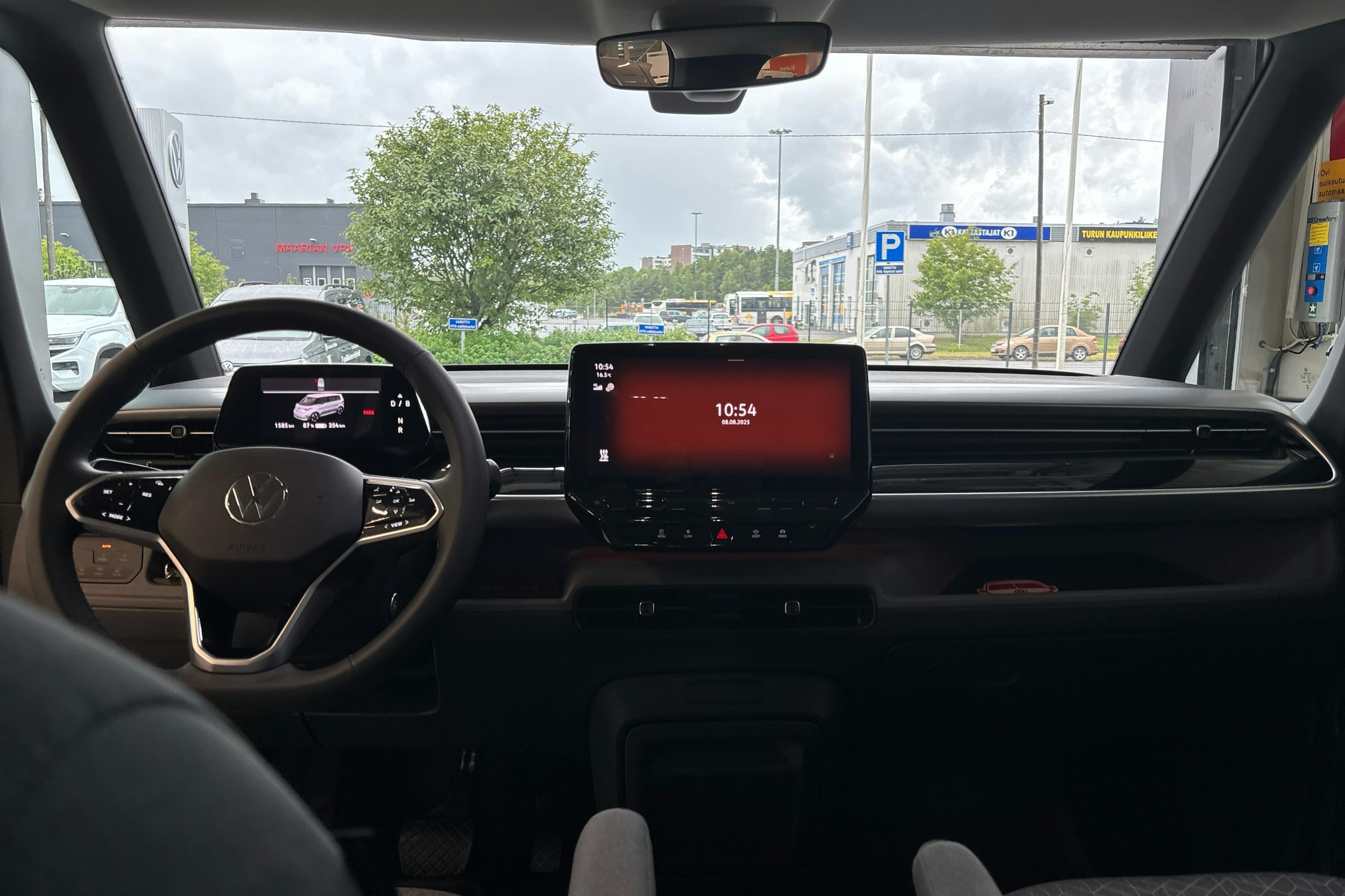 Valkoinen Volkswagen ID. Buzz 2024 kuva 7.