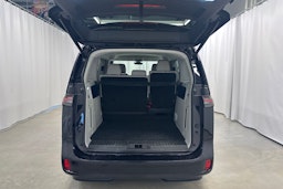 musta Volkswagen ID. Buzz 2024 kuva 28.