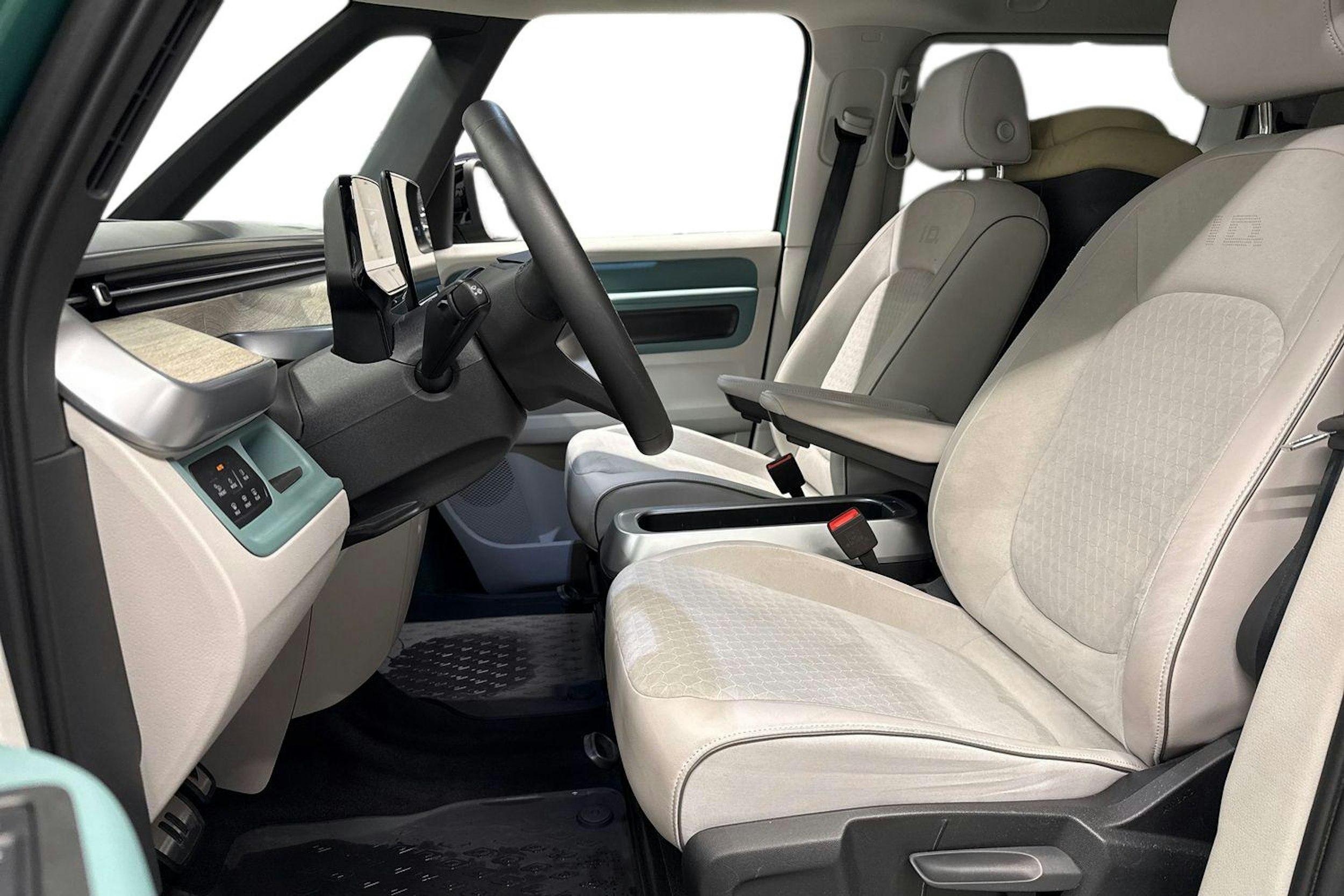 vihreä Volkswagen ID. Buzz 2023 kuva 7.