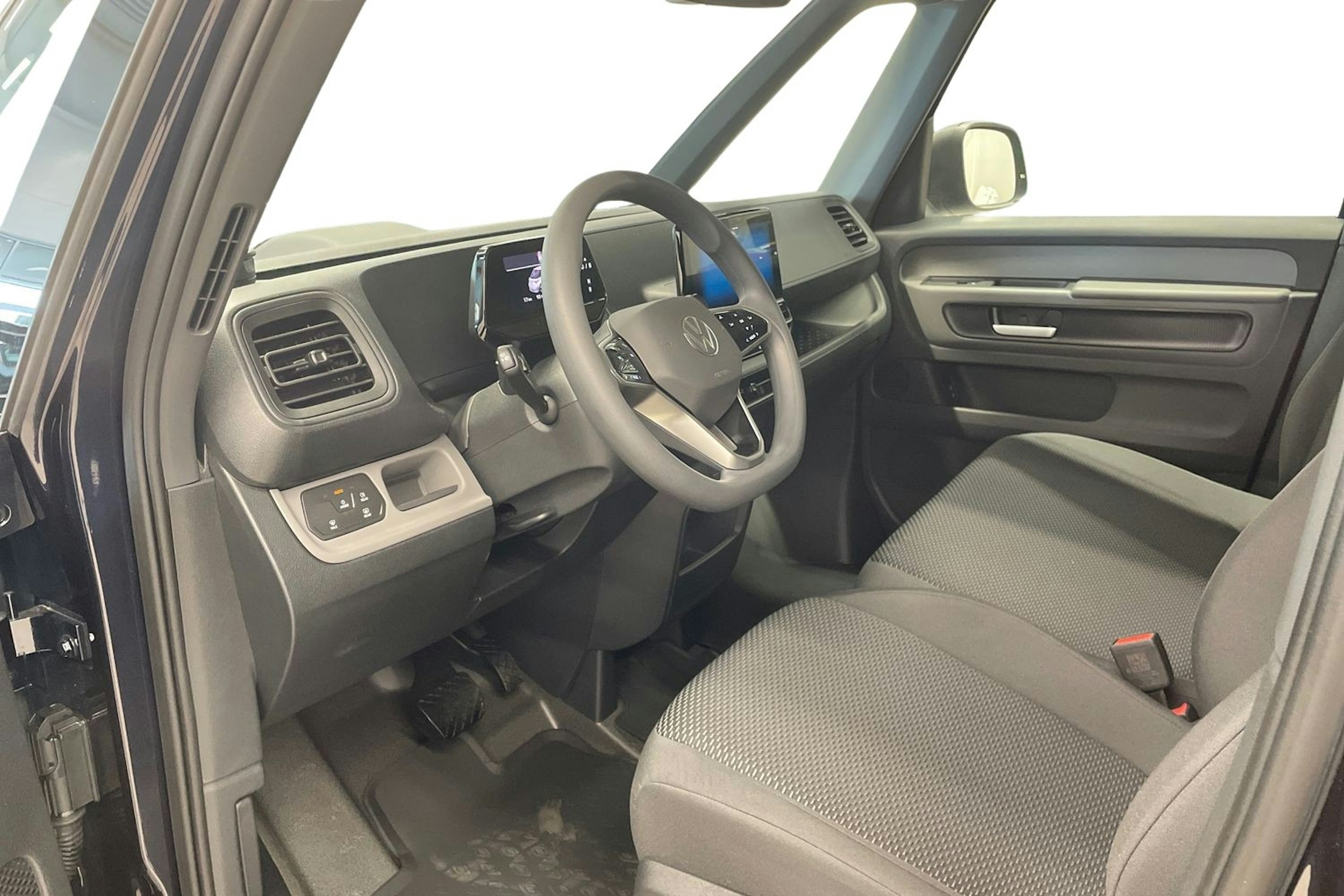 sininen Volkswagen ID. Buzz 2024 kuva 6.