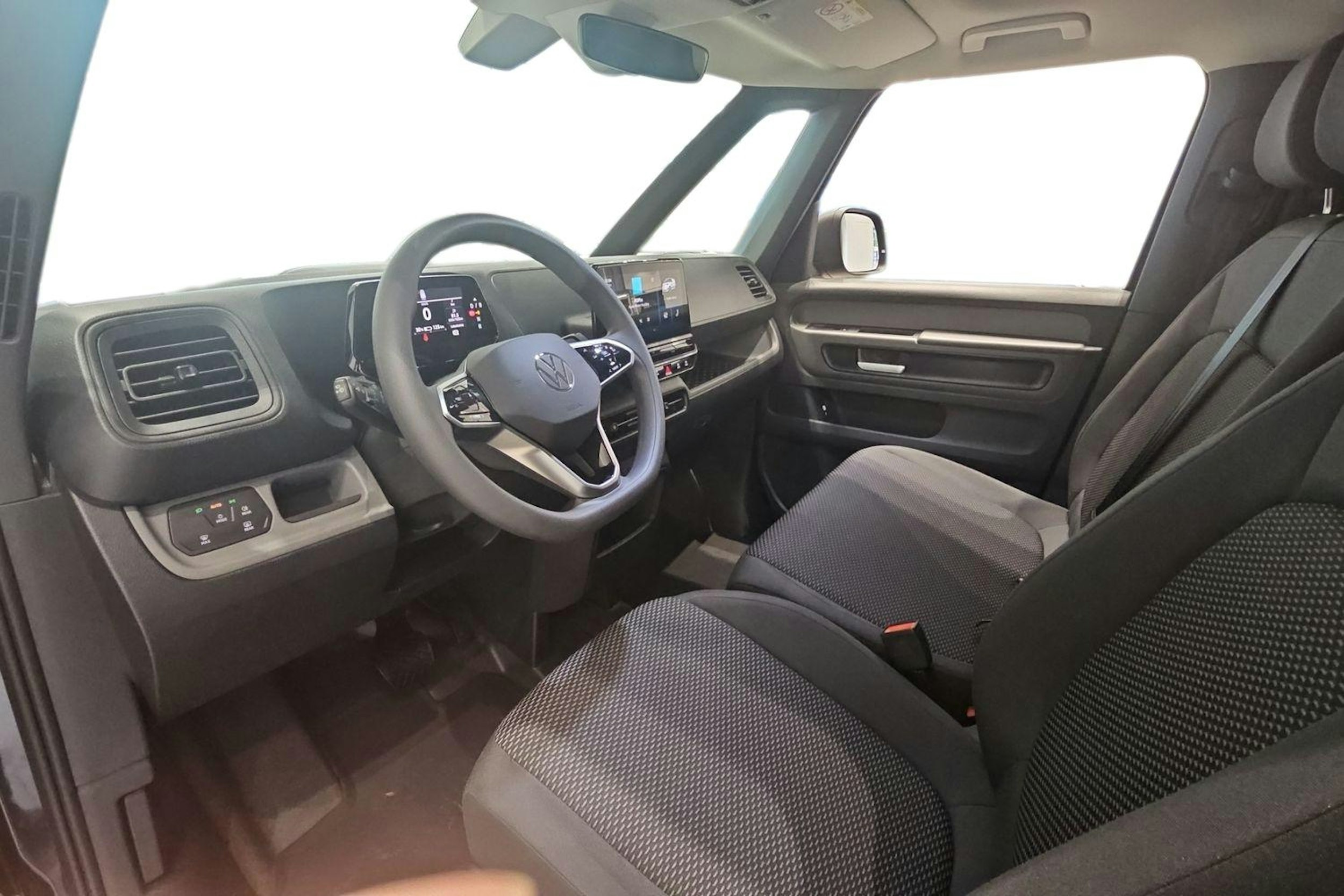 sininen Volkswagen ID. Buzz 2024 kuva 6.