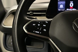 sininen Volkswagen ID. Buzz 2024 kuva 21.