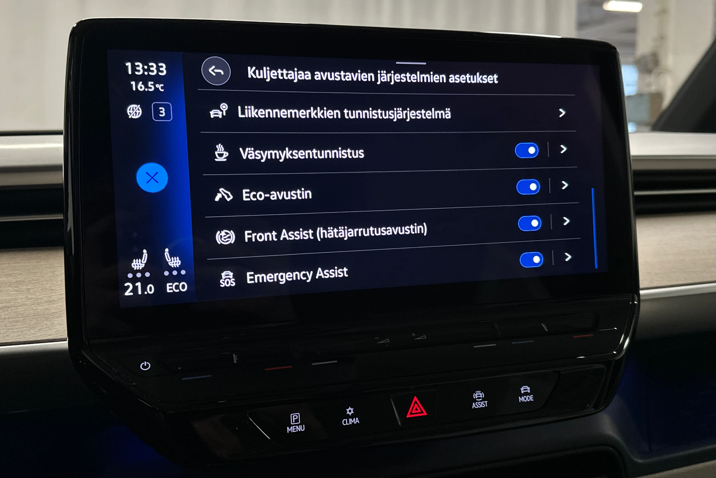 sininen Volkswagen ID. Buzz 2024 kuva 31.