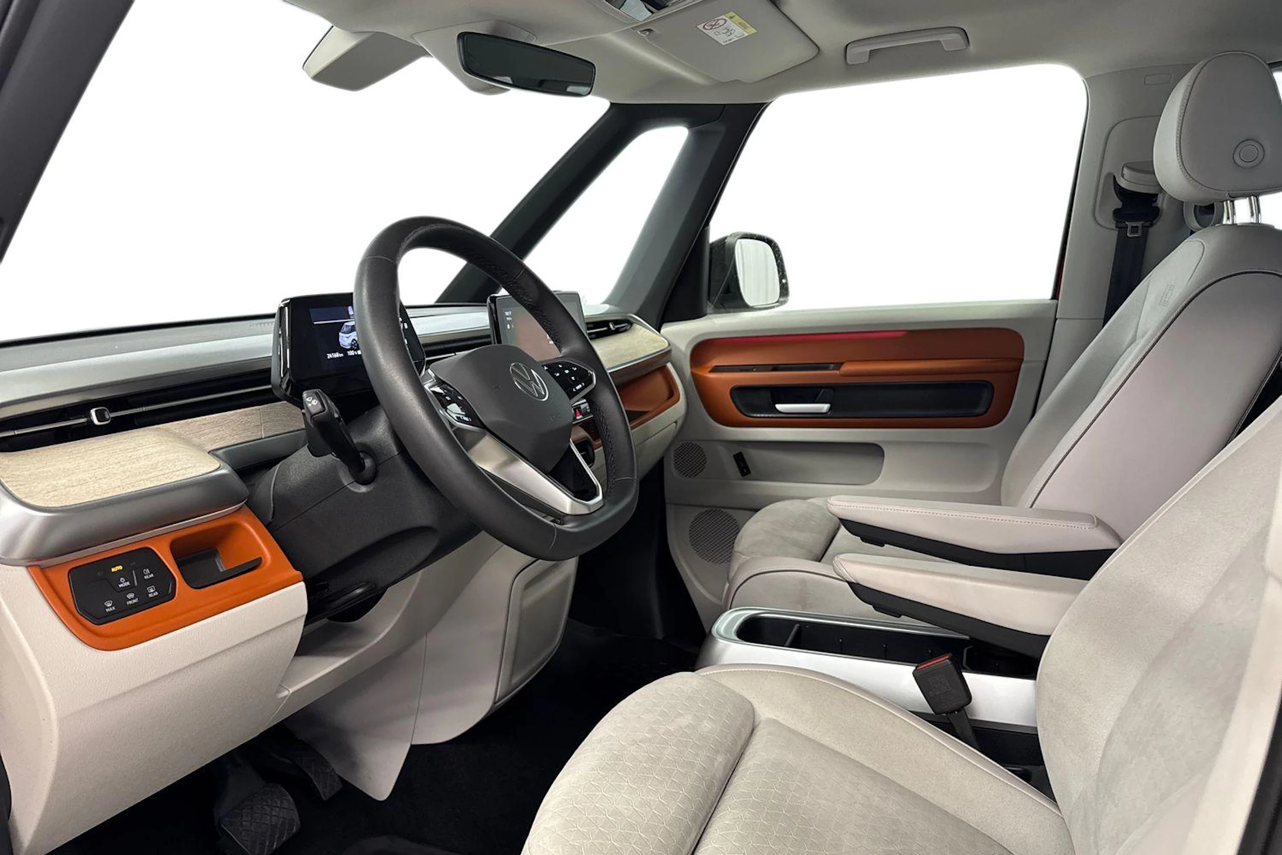 valkoinen Volkswagen ID. Buzz 2024 kuva 8.