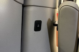 met. musta Volkswagen ID. Buzz 2024 kuva 19.