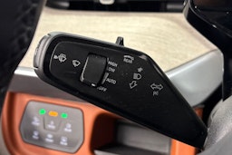 met. musta Volkswagen ID. Buzz 2024 kuva 25.