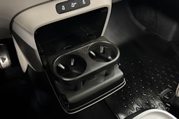 met. musta Volkswagen ID. Buzz 2024 kuva 35.