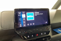 keltainen Volkswagen ID. Buzz Cargo 2024 kuva 16.