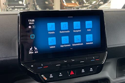 valkoinen Volkswagen ID. Buzz Cargo 2024 kuva 18.