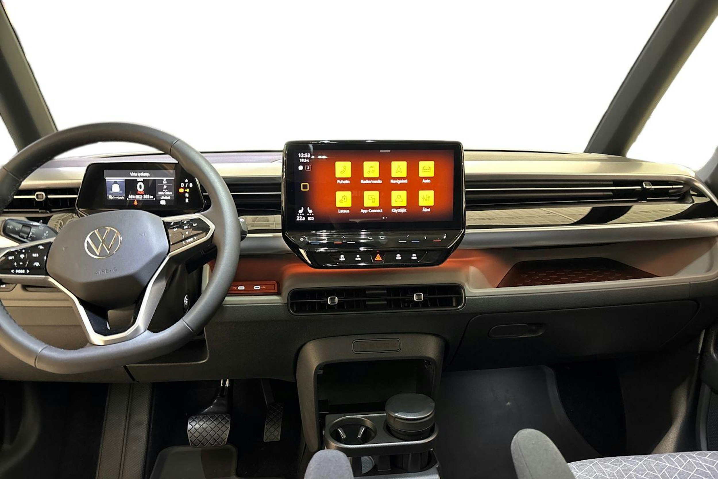 Valkoinen Volkswagen ID. Buzz 2024 kuva 9.