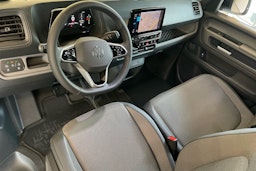 valkoinen Volkswagen ID. Buzz 2024 kuva 6.