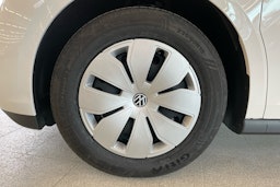valkoinen Volkswagen ID. Buzz 2024 kuva 9.