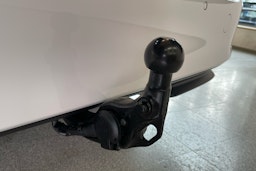 valkoinen Volkswagen ID. Buzz 2024 kuva 31.