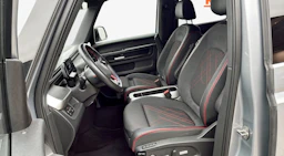 harmaa Volkswagen ID. Buzz 2025 kuva 5.