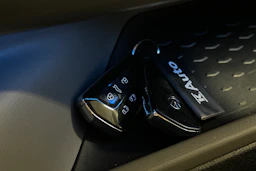 musta Volkswagen ID. Buzz 2025 kuva 38.