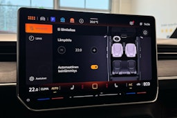 punainen Volkswagen ID. Buzz 2025 kuva 28.