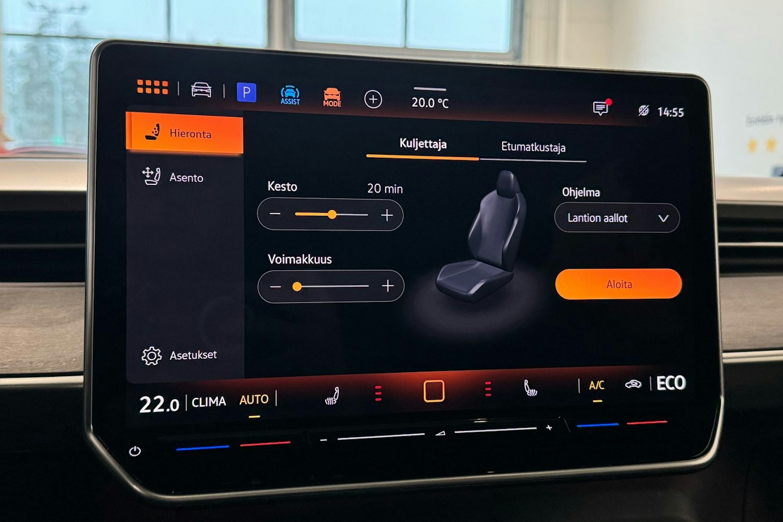 punainen Volkswagen ID. Buzz 2025 kuva 33.