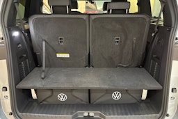 harmaa Volkswagen ID. Buzz 2025 kuva 14.